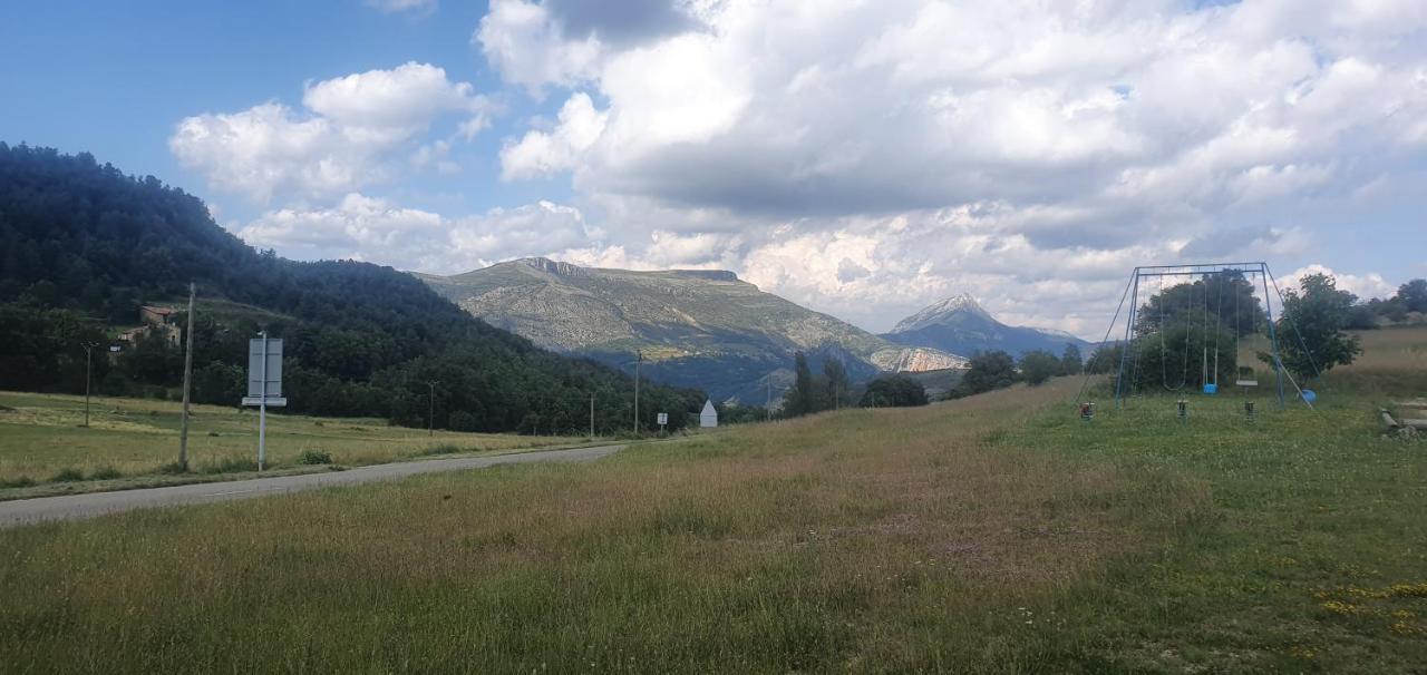 Готель Auberge Des Cretes La Palud-sur-Verdon Екстер'єр фото