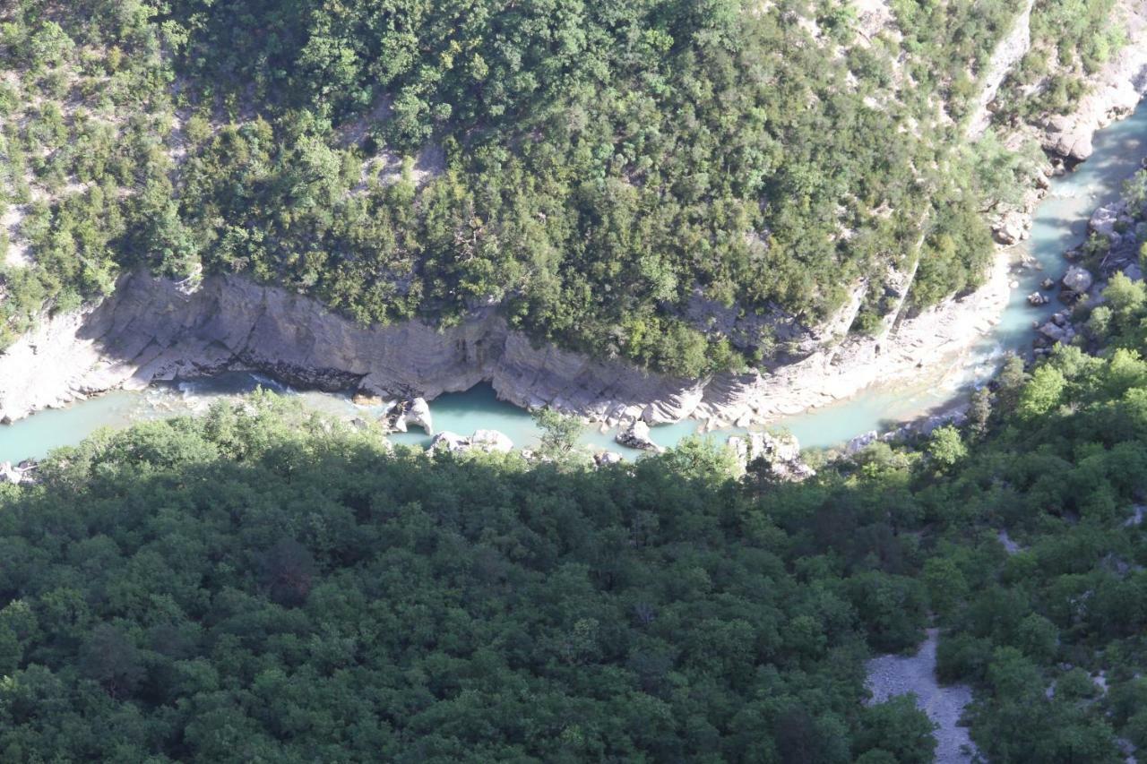 Готель Auberge Des Cretes La Palud-sur-Verdon Екстер'єр фото